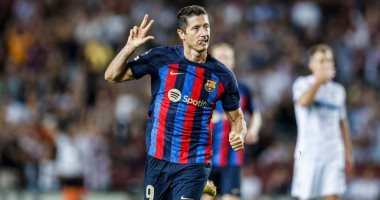 هاتريك ليفاندوفسكي يقود برشلونة لاكتساح بلزن فى دورى أبطال أوروبا