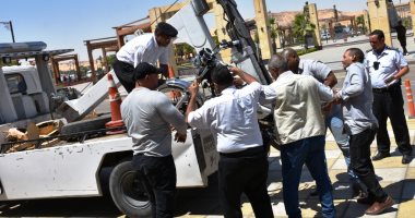 محافظ أسوان يوجه بمصادرة دراجة نارية مسرعة ومزعجة فى شوارع المدينة
