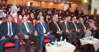 انطلاق المعسكر التوعوى لبناء قدرات وحدات مناهضة العنف ضد المرأة بجامعة الفيوم