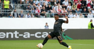 الدورى الأوروبى.. زيوريخ يخطف التعادل 1-1 من أرسنال فى الشوط الأول