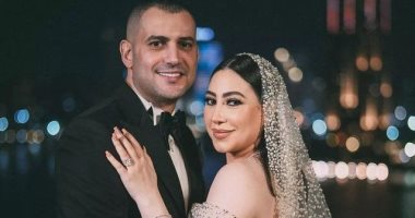 بعد انتشار شائعة طلاقها.. المطربة بوسى تلغى متابعتها لزوجها هشام ربيع