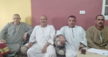 جلسة عرفية بكفر الشيخ تقضى بإنهاء خلاف بين عائلتين بدفع دية 300 ألف جنيه