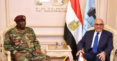 رئيس العربية للتصنيع يبحث مع قائد قوات الدفاع المالاوية تعزيز مجالات التعاون