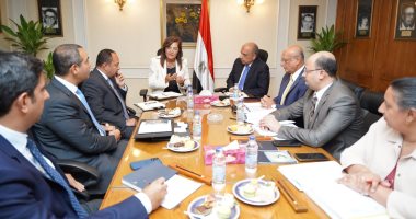 وزيرا قطاع الأعمال والتخطيط يبحثان الترويج لبعض الفرص الاستثمارية بالشركات التابعة