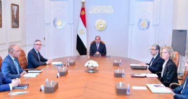 الرئيس السيسي يستقبل رئيس "سكاتك".. ويؤكد: قطاع الطاقة الخضراء يحظى بدعم غير مسبوق