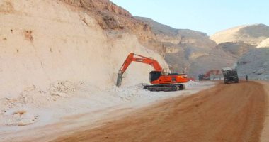 شريان تنمية جديد بطول 26 كيلو مترا.. تفاصيل مشروع الطريق الصحراوى الغربى بسوهاج