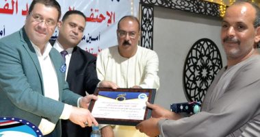 تكريم 50 فلاحاً واحتفاليات لأوائل الطلبة وقوافل طبية ومعارض غذائية.. أبرز فعاليات "مستقبل وطن" بالمحافظات