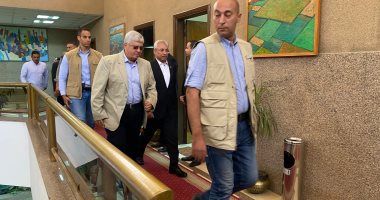 وزير التعليم العالي يصل جامعة المنيا لتفقد عدد من المشروعات والمستشفيات