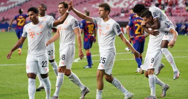 كينجسلي كومان يغيب عن تدريبات بايرن ميونيخ قبل مواجهة برشلونة 
