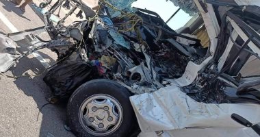 مصرع سائق فى تصادم أتوبيس وسيارة نقل بطريق الغردقة - سفاجا