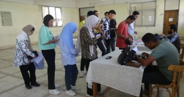 انطلاق أعمال الكشف الطبي للطلاب الجدد المرشحين لكليات جامعة المنيا.. صور