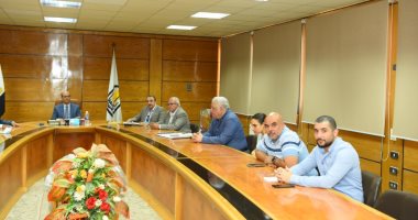 رئيس جامعة أسيوط: الإسراع فى تنفيذ مشروع المستشفى الجامعى الجديد لعلاج الأورام