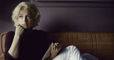 آنا دي أرماس: شبح مارلين مونرو كان معنا أثناء تصوير "Blonde"