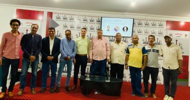 بيت الشعر بالأقصر يستضيف 3 شعراء ويقدمون قصائدهم لإثراء الشعر بالصعيد.. صور