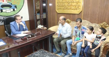 محافظ المنوفية يقرر صرف مساعدة مالية لحالة تعانى من تصلب متناثر بالأعصاب 