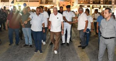 محافظ جنوب سيناء يتابع العمل برفع كفاءة النصب التذكاري وتطوير ساحة الصحابة فى شرم