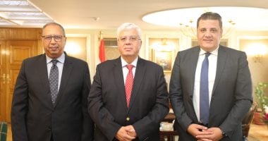 التعليم العالى: منح للطلاب المتفوقين غير القادرين من خلال مبادرة "تكافؤ"
