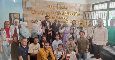 جامعة أسيوط تعقد أنشطة تدريبية لاكتشاف المواهب بين الطلاب ذوى الهمم.. صور