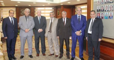 "النيابة الإدارية" تستقبل رئيس هيئة قضايا الدولة.. صور