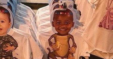 احذرى الرسومات والكلمات على ملابس طفلك .. حتى لا تتخطى التربية السليمة