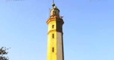 حكاية أثر.. فنار بورسعيد القديم بمدن القناة.. أول مبنى خرسانى فى العالم.. أنشئ فى عهد الخديوى إسماعيل ودخل الآثار 2012.. يقع على قناة السويس لإهداء السفن.. أشرف على بنائه المهندس الشهير فرنسوا كونييه.. صور