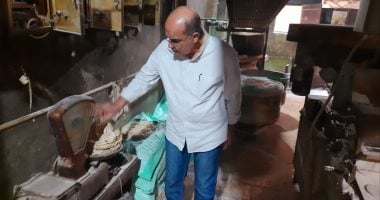 وكيل وزارة التموين بالدقهلية يشن حملة على المخابز ويضبط عددا من المخالفات.. صور