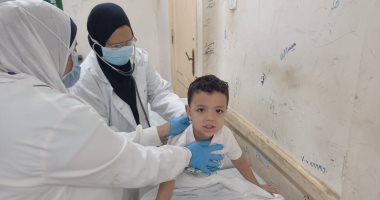 الكشف على 1308 مرضى فى قافلة طبية مجانية بقرية رأس الخليج بالدقهلية.. صور