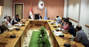 مجلس "صيدلة سوهاج" يعتمد تشكيل لجان الكنترول والرصد والتصحيح لامتحانات الفصل الصيفى