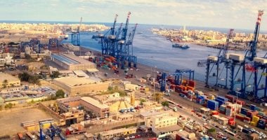 اقتصادية قناة السويس: زيادة 19% فى أعداد السفن و12% للحاويات المتداولة بأغسطس