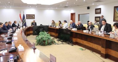 "الاتصالات": توفير التدريب العملى لطلاب جامعة مصر للمعلوماتية 
