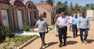 رئيس مركز الخارجة يوجه بتطوير ورفع كفاءة منتجع بئر ناصر السياحى.. صور