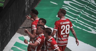 ملخص وأهداف بايرن ميونخ أمام أوجسبورج في الدوري الألماني