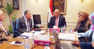 وزير قطاع الأعمال العام: تشغيل مصنع جديد بطاقة إنتاجية 500 ألف فلنكة