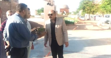 استعدادا للموسم السياحى.. محافظ أسوان يتفقد مشروع ممشى أهل مصر 
