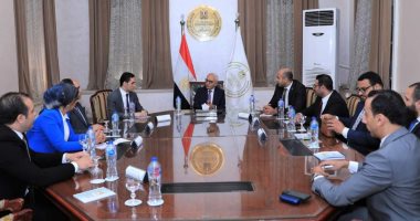 وفد "التنسيقية" يلتقى وزير التربية والتعليم .. وحجازي يشيد بـ"التجربة"