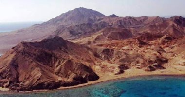 مغارة على بابا في الساحل البحرى لمحافظة البحر الأحمر.. الفراعنة اكتشفوا الزمرد بوادى سكيت واستخرجوا منه كميات كبيرة.. وجزيرة سانت جونز بمرسى علم أهم وأقدم مناطق استخراج أحجار الزبرجد النفيس فى العالم.. صور