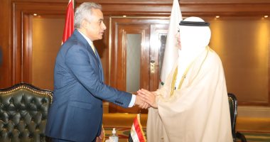 وزير القوى العاملة يلتقى نظيره الإماراتى وتنسيق وتعاون بالقضايا المشتركة.. صور