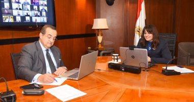 وزيرة الهجرة: نسعى لتوفير الخدمات المقدمة للمصريين بالخارج فى تطبيق هاتفى واحد
