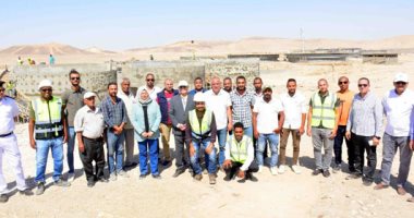 دعم كبير لشبكات الصرف ضمن "حياة كريمة" لتغيير حياة 467 ألف مواطن فى 27 قرية جنوب الأقصر.. المحافظ: تخصيص 1.6 مليار جنيه لتنفيذ مشروعات صرف إسنا.. أبرزها محطة معالجة الحلة والدير الثلاثية لخدمة 300 ألف مواطن