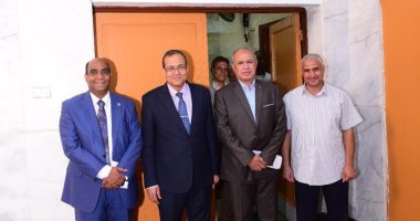 جامعة سوهاج تستقبل طلاب البرنامج التكاملى بكلية الطب الاثنين المقبل
