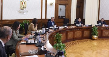 رئيس الوزراء يتابع استعدادات عقد المؤتمر الاقتصادى بعد تكليفات الرئيس السيسى
