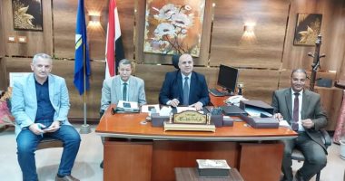 وكيل التعليم الجديد بدمياط يجتمع بمديرى ووكلاء الإدارات التعليمية