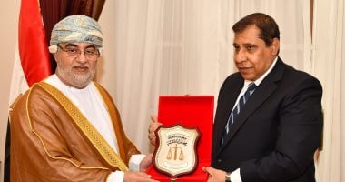 رئيس مجلس الدولة يستقبل نائب رئيس المحكمة العليا بعمان لبحث سبل التعاون