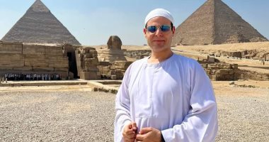 محمود التهامى يحيى حفلا للإنشاد الدينى فى الأهرامات
