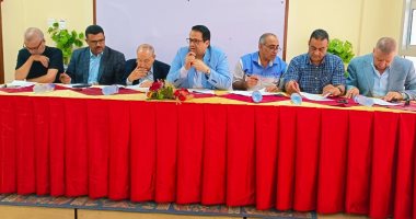 تعليم الغربية تعقد لجنة المقابلات للتجديد لمديرى ووكلاء المدارس الإعدادية