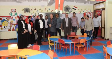 محافظ أسيوط يتفقد المدرسة اليابانية لمتابعة الاستعدادات لاستقبال العام الدراسى