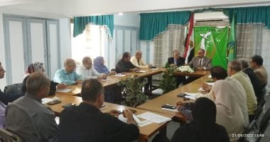 مدير تعليم المنوفية يعقد اجتماعا لمتابعة الاستعداد للعام الدراسى الجديد