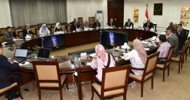 وزير الإسكان يستعرض الاستعدادات لمواجهة أمطار وسيول الشتاء المقبل