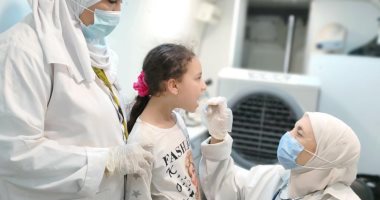 تقديم الخدمات العلاجية لـ1677 حالة بقافلة طبية مجابية بقرية دلجا بالمنيا