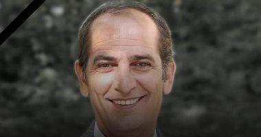 50 عاما من "الفن الراقى".. تنسيقية شباب الأحزاب تنعى الفنان هشام سليم